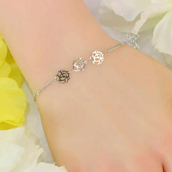 Minimalist Bracelet, Sleek & Modern Design, Women’s Fashion, YC110305-B - Picture 7 of 10